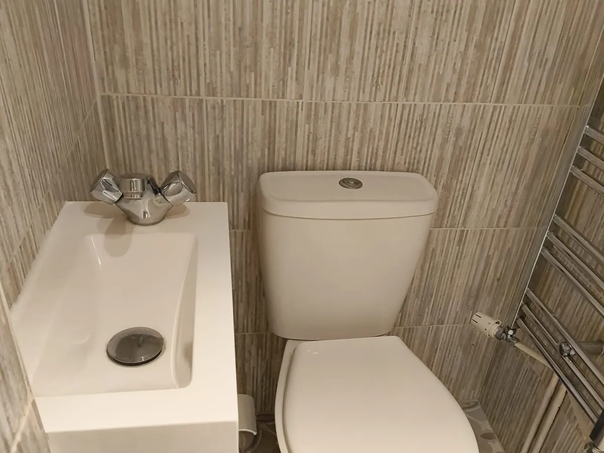 Spotless cloakroom after an end of tenancy clean in London